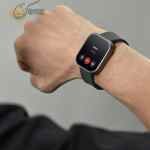 ⁦ساعة CMF Watch Pro من Nothing بشاشة AMOLED قياس 1.96 بوصة، دعم مكالمات البلوتوث، تتبع صحي ذكي بالذكاء الاصطناعي، بطارية طويلة العمر، اللون الرمادي الداكن.⁩ - الصورة ⁦5⁩